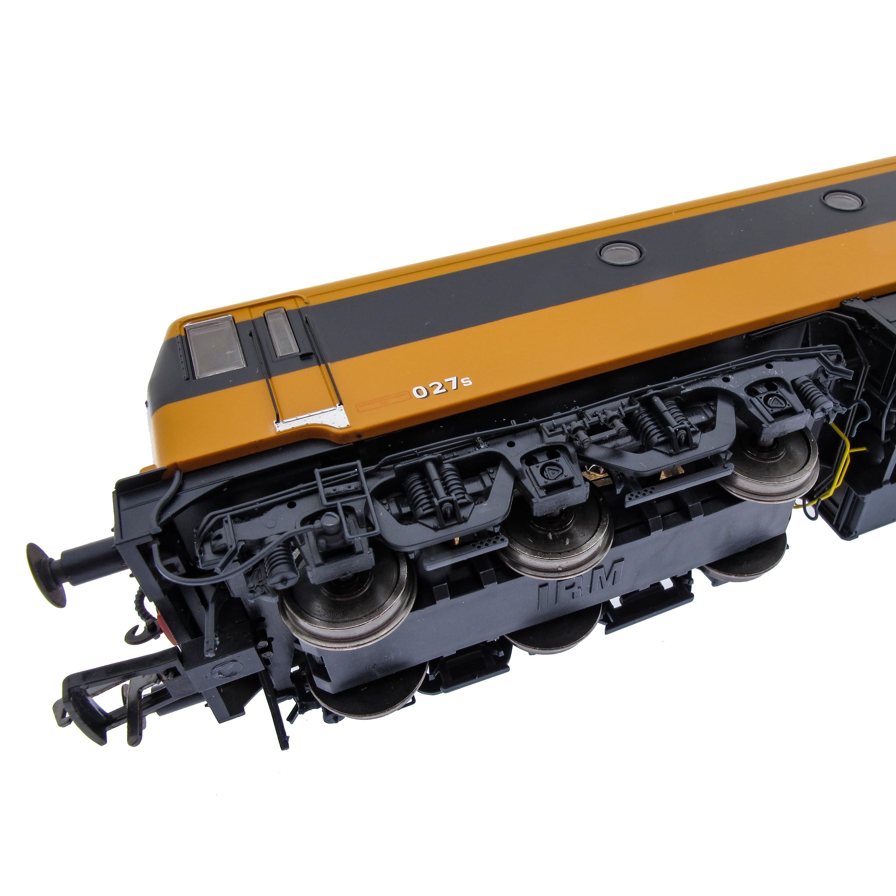 027 - Inneall Aicme - Supertrain