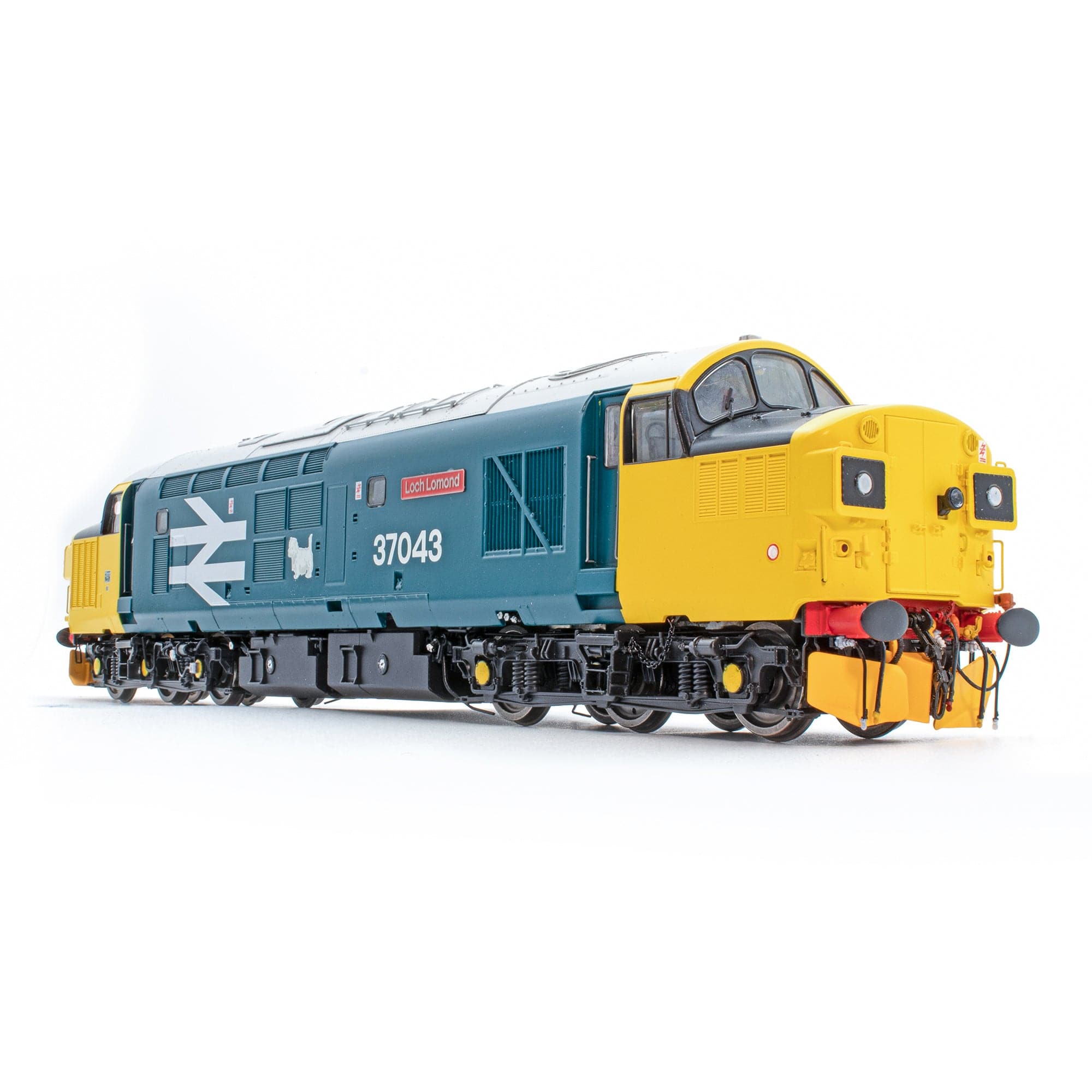 37043 "Loch Laomainn"