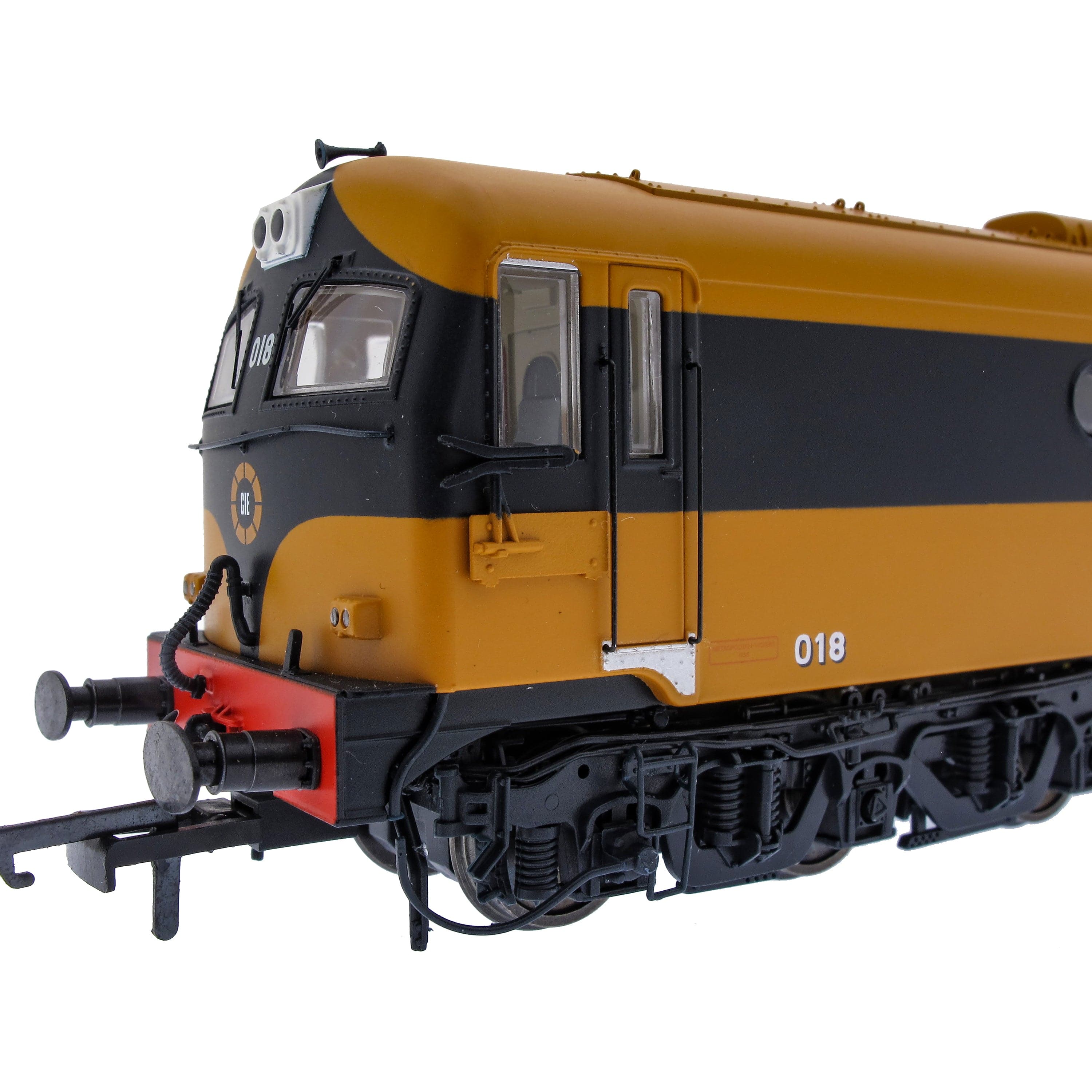 018 - Inneall Aicme - Supertrain