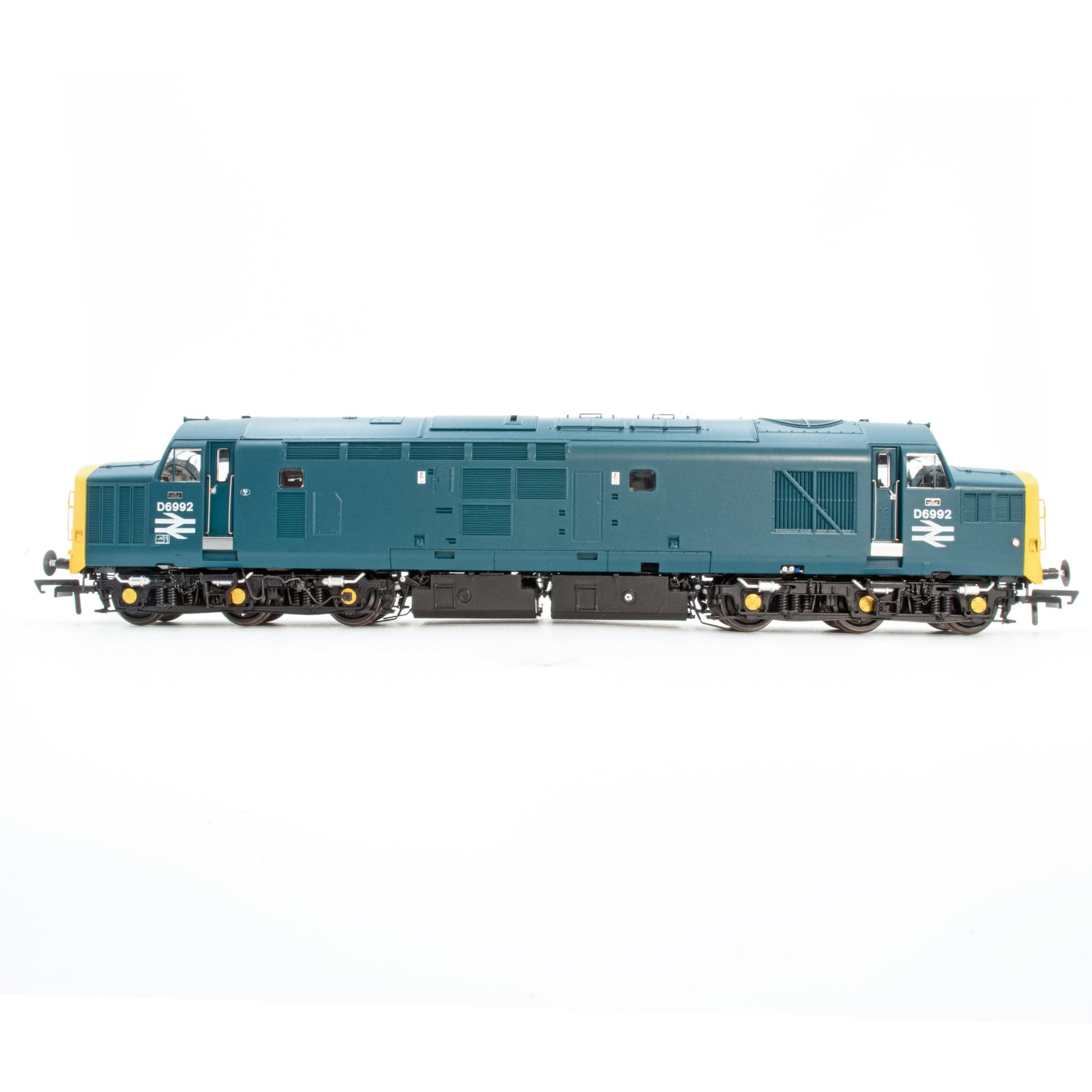 Aicme 37 - BR Gorm réamh-TOPS - D6992 - DCC Feistithe le Fuaim
