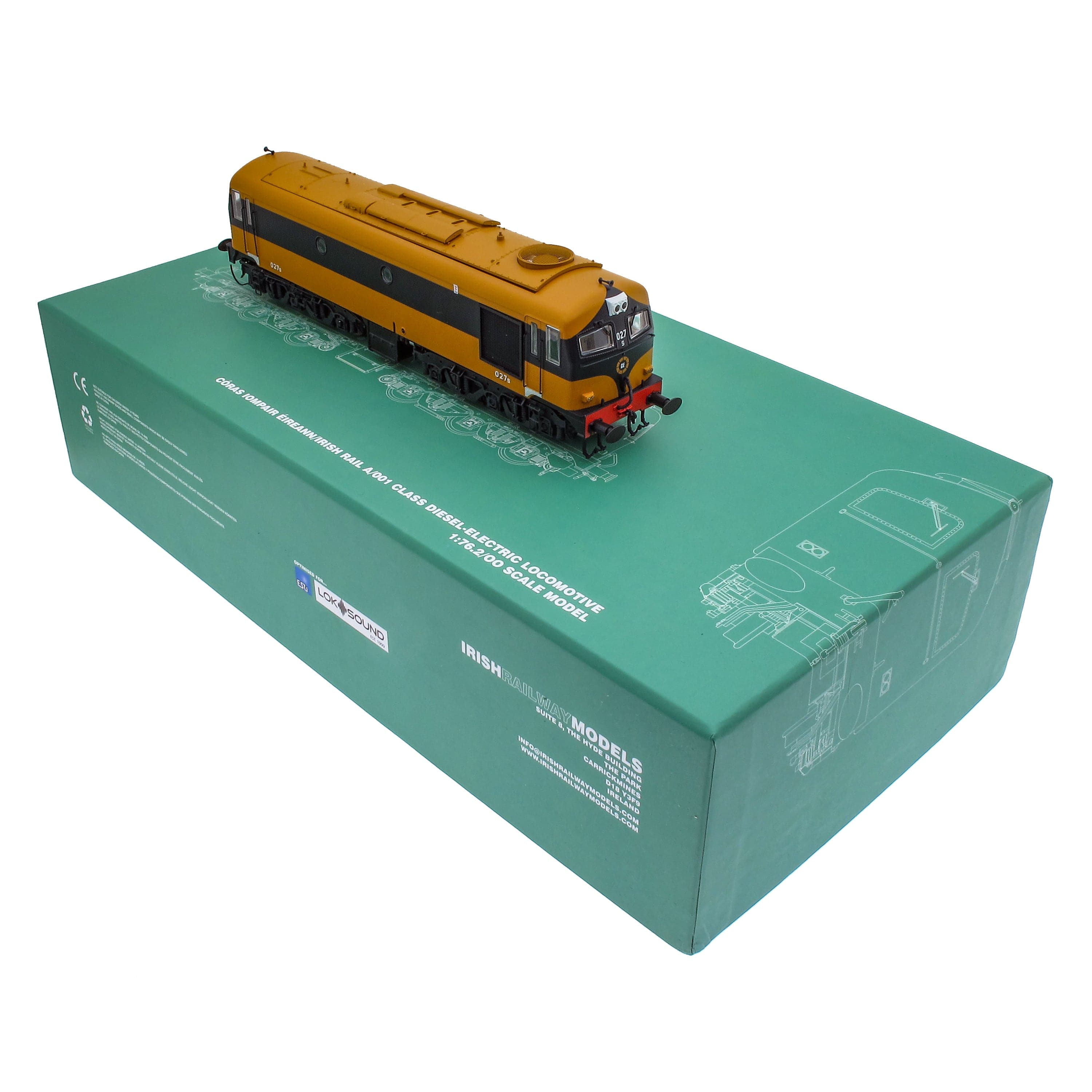 027 - Inneall Aicme - Supertrain