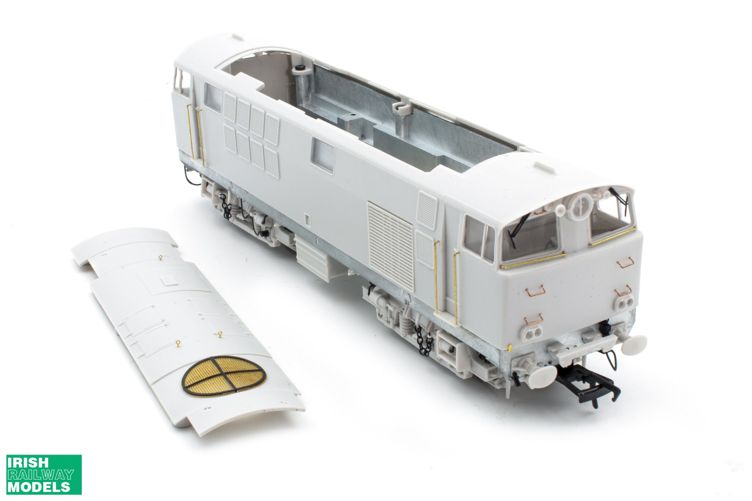 102 'Falcon' NIR Blue, le SYP agus Black Cab - Fuaim DCC