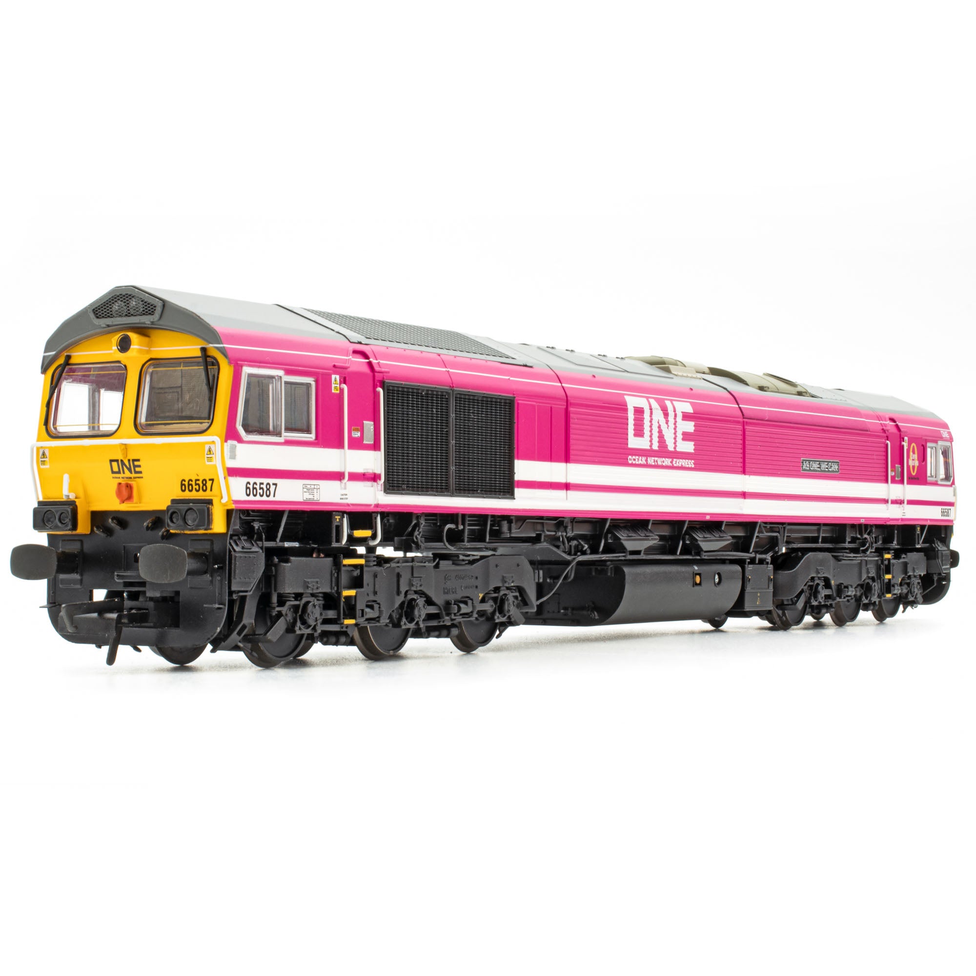 Class 66 - Freightliner (ONE) - 66587
