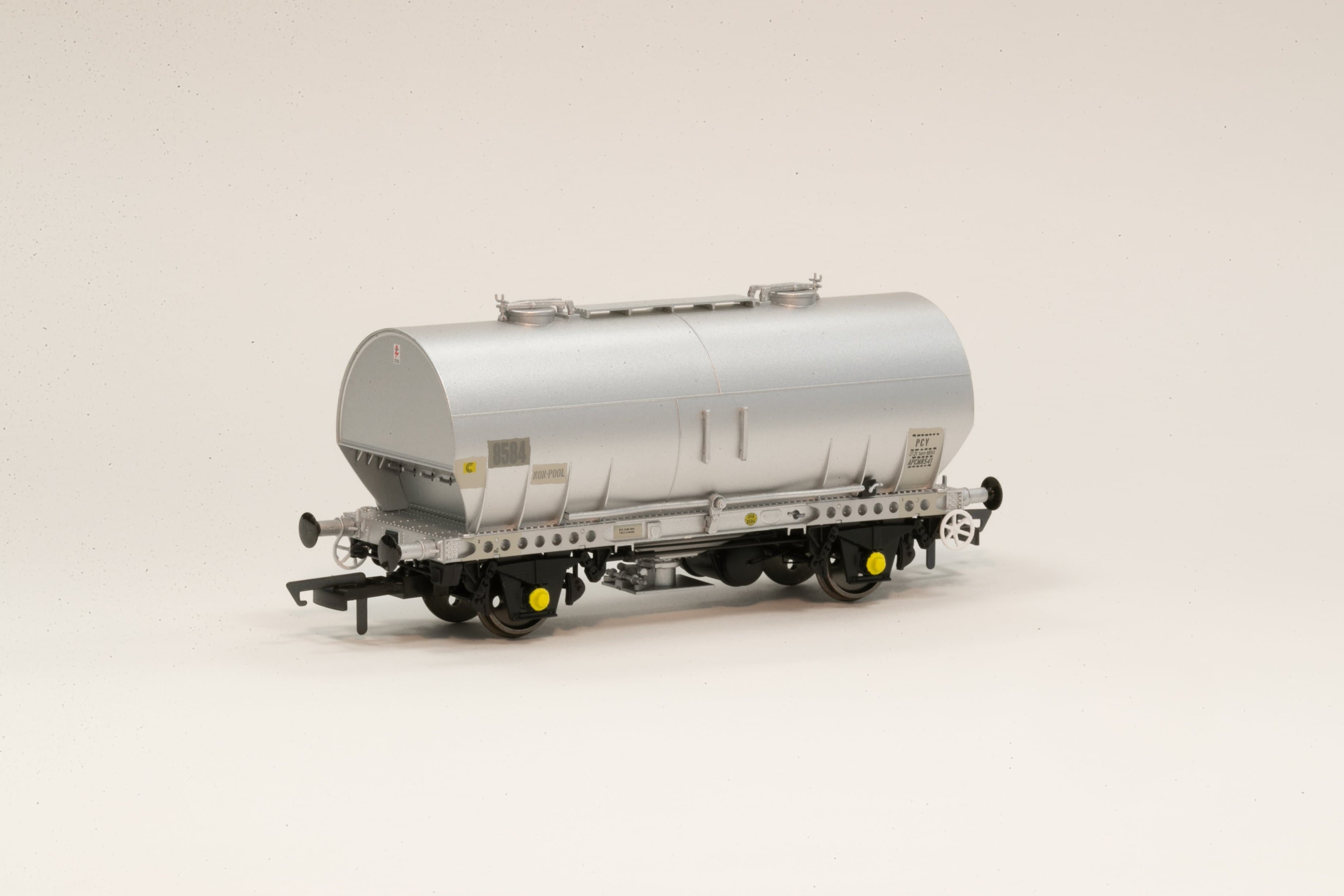 Wagon Púdar APCM Cemflo / PCV - Pacáiste Trí-Phacáiste - APCM8575, APCM8582, APCM8584