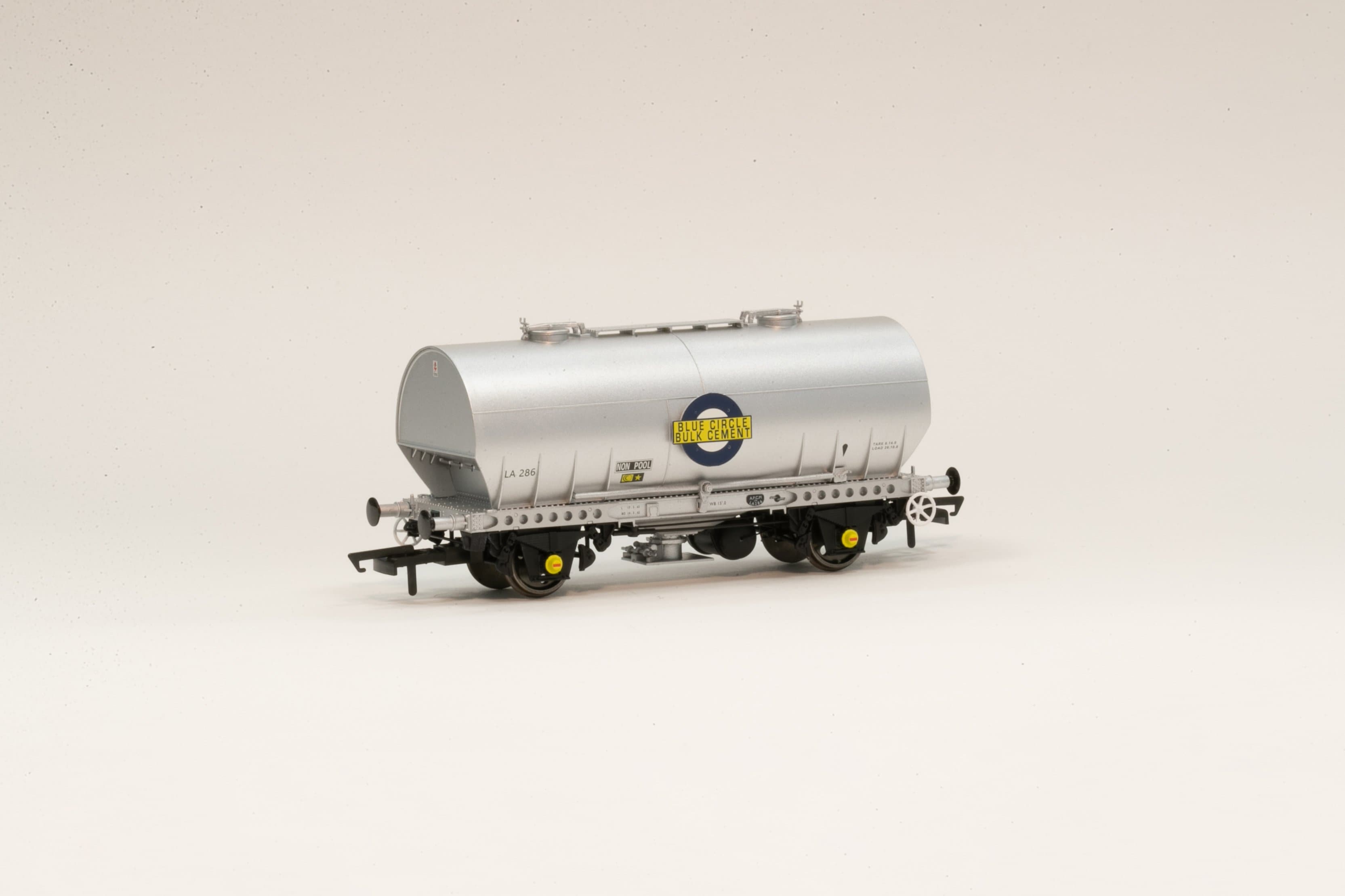 Wagon Púdar APCM Cemflo / PCV - Pacáiste Triarach - LA277, LA286, LA292 - PreTOPS