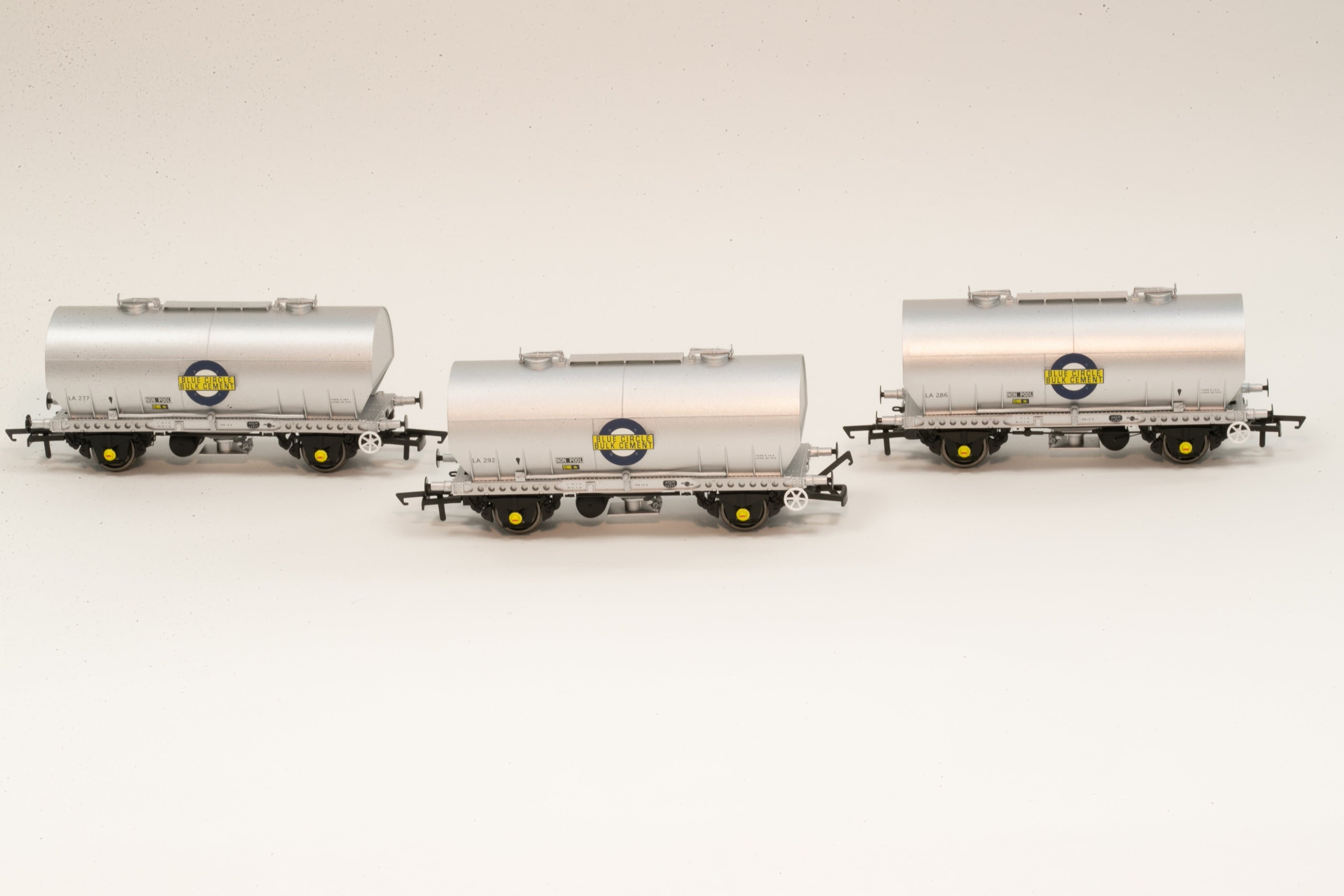 Wagon Púdar APCM Cemflo / PCV - Pacáiste Triarach - LA277, LA286, LA292 - PreTOPS