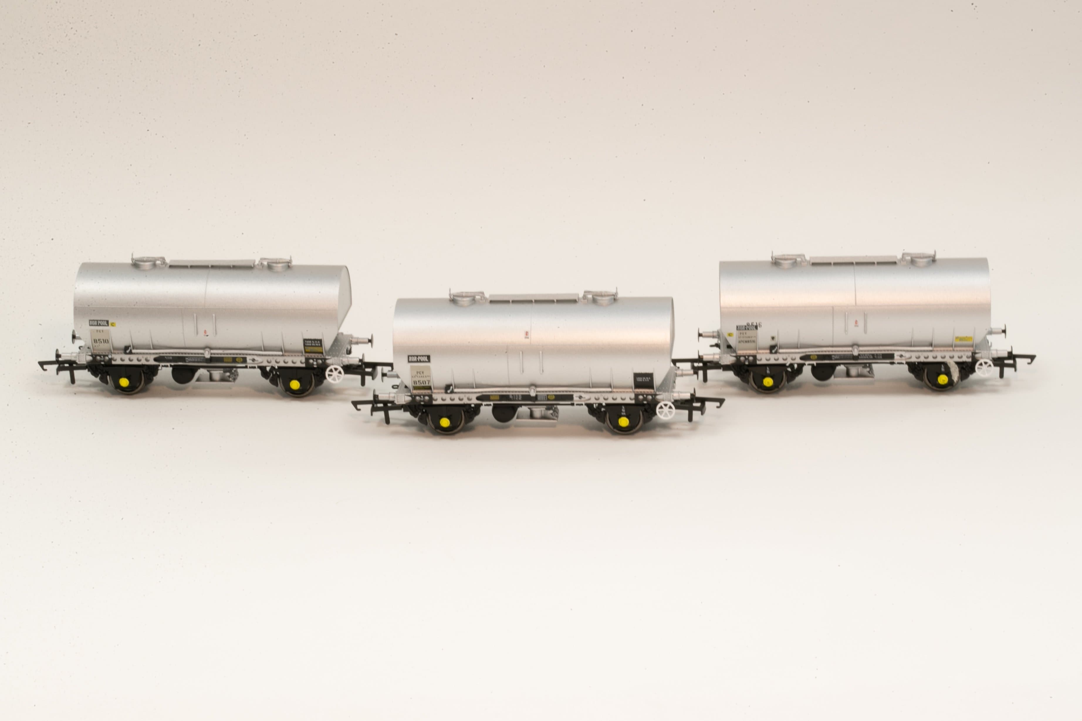 Wagon Púdar APCM Cemflo / PCV - Pacáiste Trí-Phacáiste - APCM8507, APCM8510, APCM8516