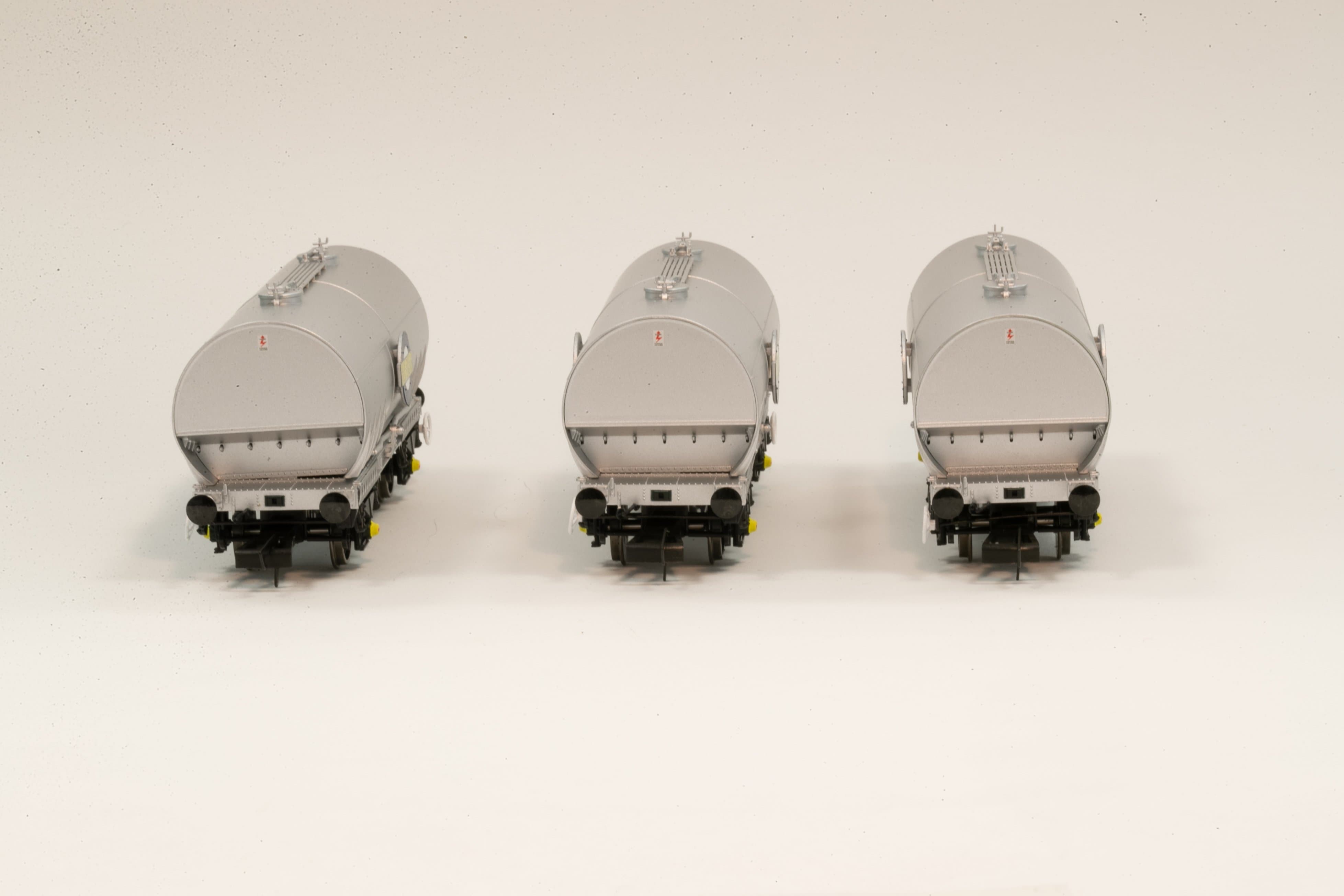 Wagon Púdar APCM Cemflo / PCV - Pacáiste Triarach - LA222, LA226, LA229 - PreTOPS